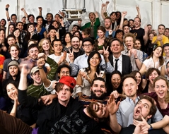 Spring 2010 panorama photo of ITP students